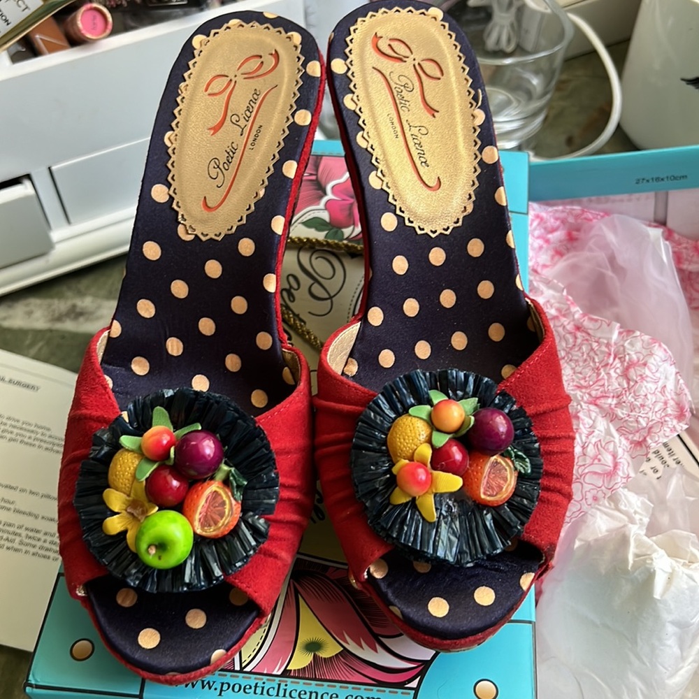 Poetic Licence - All the Pretty Birds - Vintage inspired sandals
